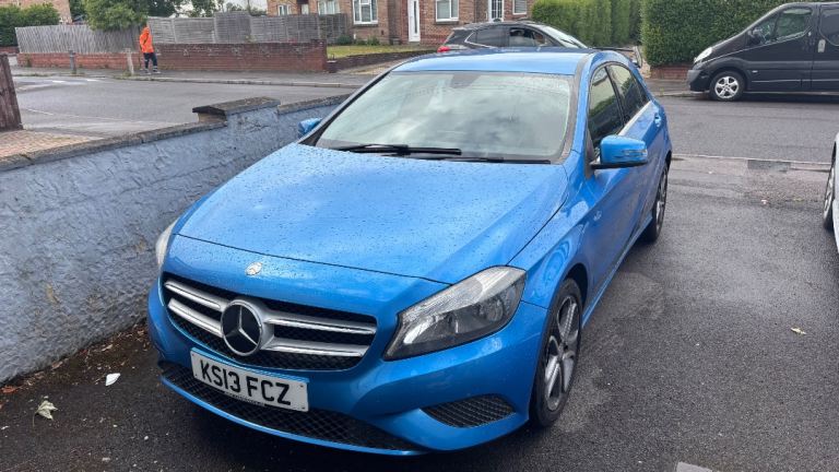 Mercedes-Benz, A CLASS, Hatchback, 2013, Manual, 1461 (cc), 5 doors
