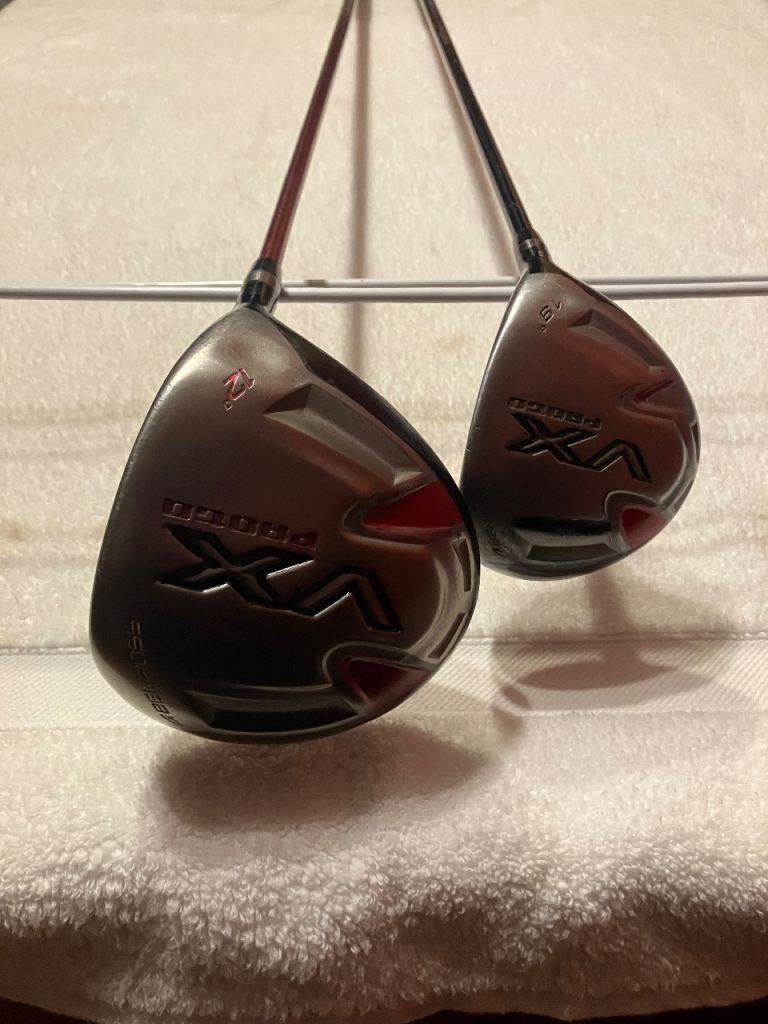 Benross Driver & Fairway Wood Right Handed Regular Flex Graphite Shaft New Grips Wood Been Repainted