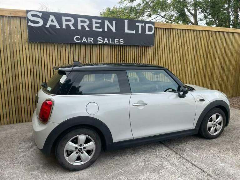 2018 MINI Hatch 1.5 Cooper Euro 6 (s/s) 3dr HATCHBACK Petrol Manual