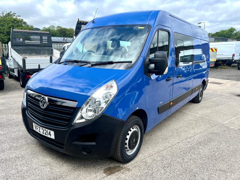 Vauxhall Movano F3500 2.3cdti 125ps L3H2 9 Seater 2015/15 Registration 
