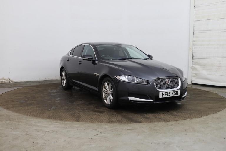 Jaguar XF 2.2d Luxury Auto Euro 5 (s/s) 4dr Diesel Automatic