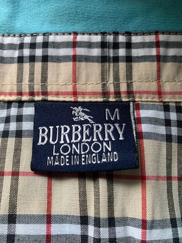 Gents Burberry polo top