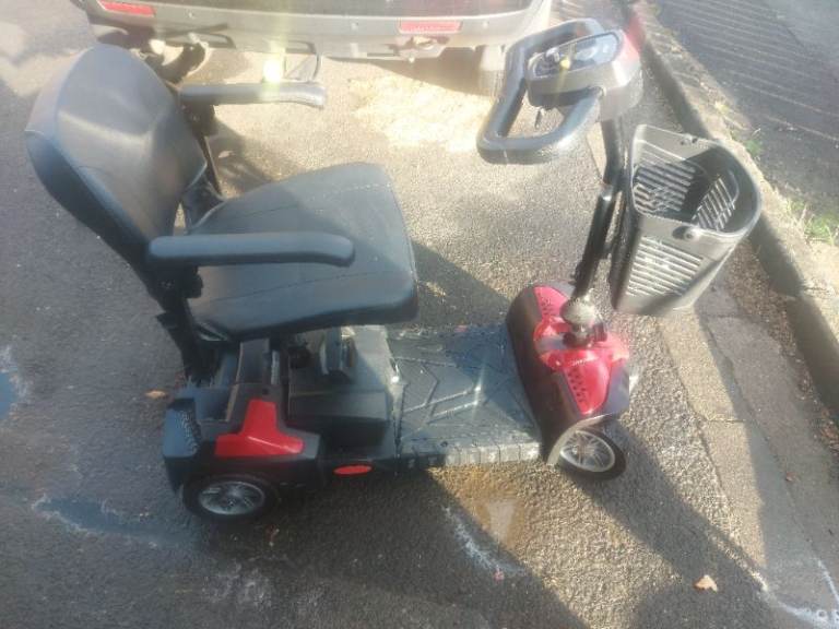 Mobility scooter 
