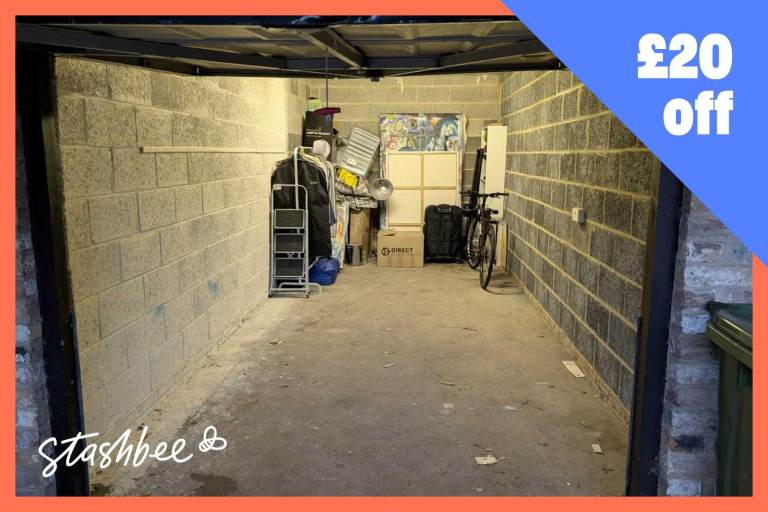 Garage to rent in London (SE4) | Stashbee