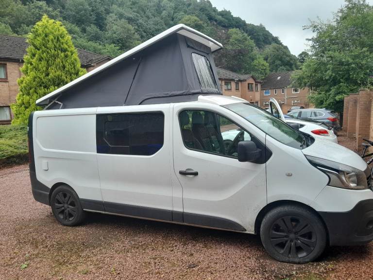 Converted campervan. Renault, TRAFIC, Panel Van, 2019, Manual, 1598 (cc)