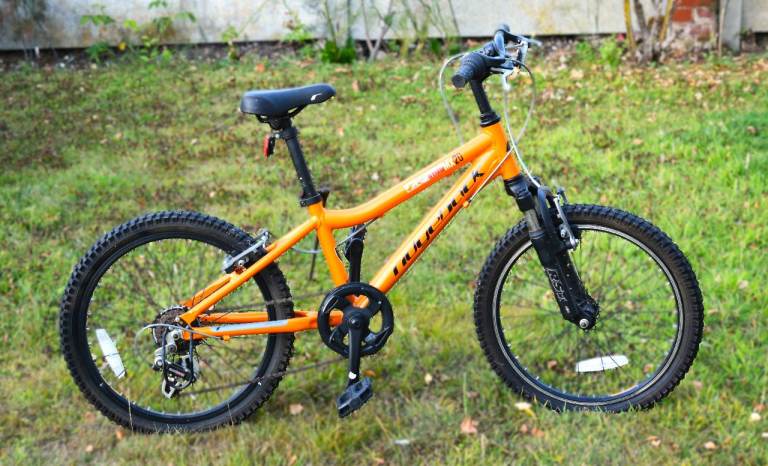 Ridgeback MX20 Mountain Bike