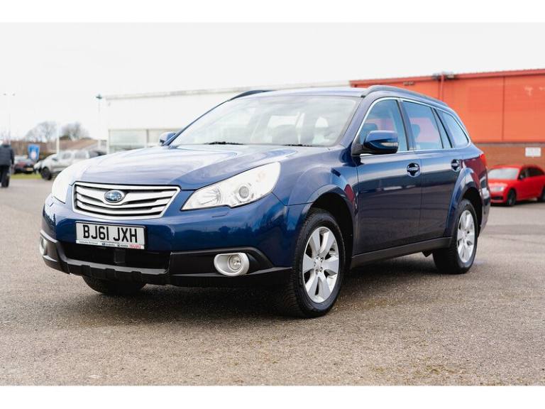 2011 Subaru Outback 2.5i SE Outback 5dr Lineartronic ESTATE PETROL Automatic