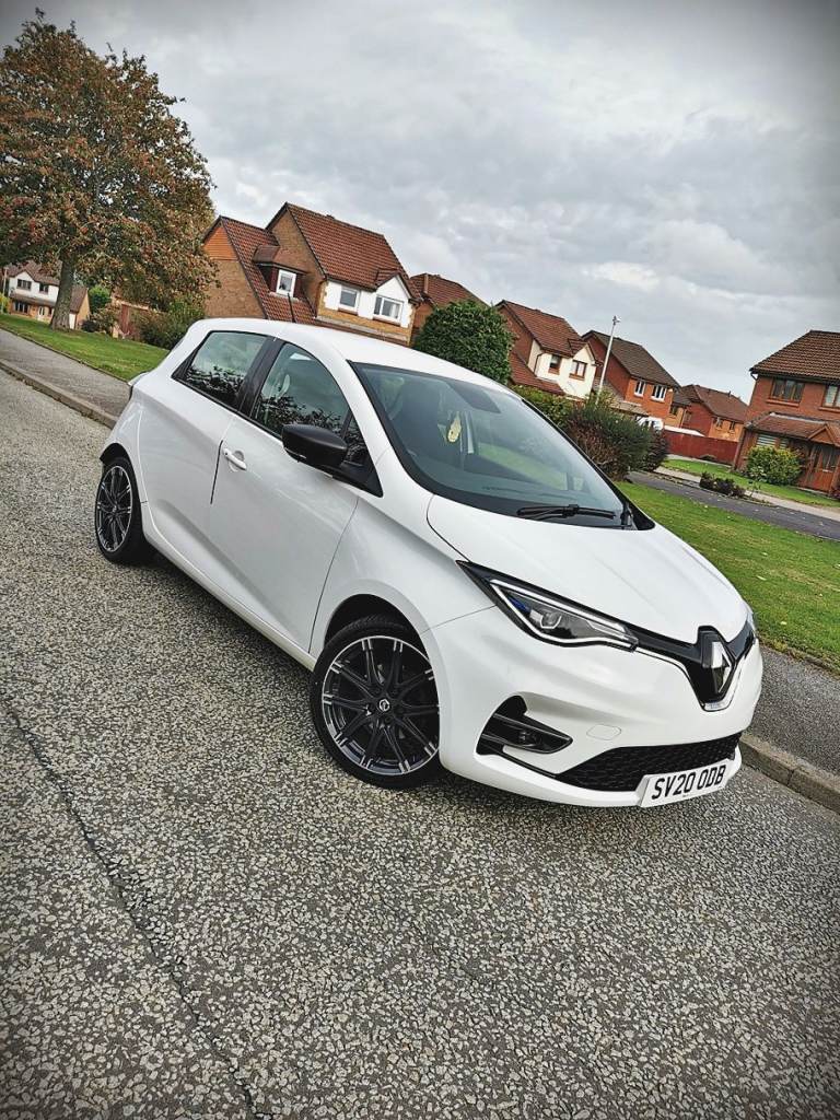 2020 RENAULT ZOE...FULL ELECTRIC...AUTOMATIC...50 KWH...220 MILES RANGE...FULL MOT (NO ADVISORY)