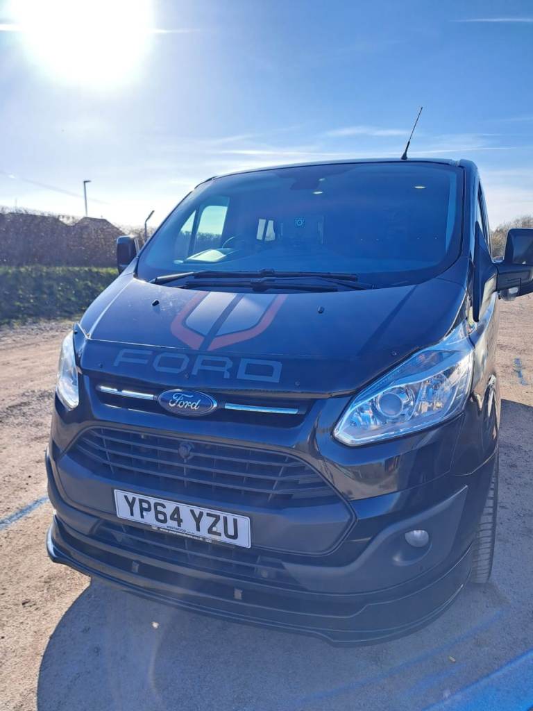 Ford transit custom 2.2 limited spec 7 seater customised crewcab van remapped 170. 