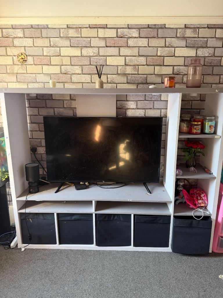 White TV Stand / Storage Unit with Shelves