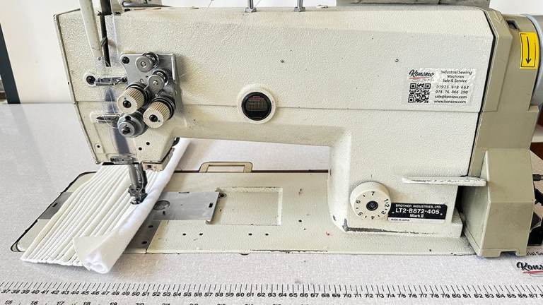  Brother LT2-B872-405 Twin Needle Industrial Sewing Machine ,Large Hook, 1/4" Gauge