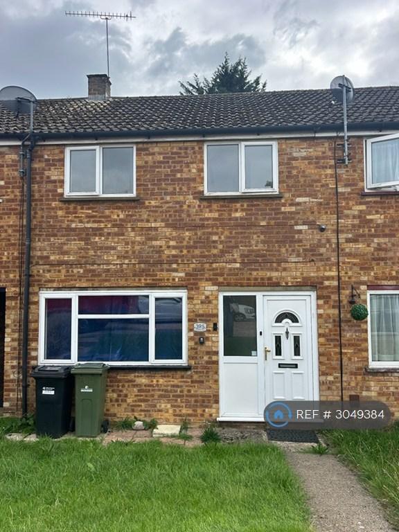 2 bedroom house in Whaddon Way, Milton Keynes, MK3 (2 bed) (#3049384)