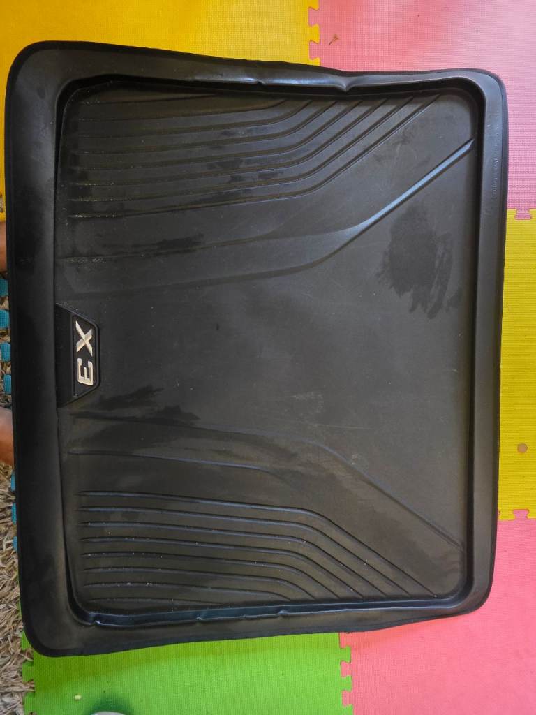 Genuine BMW X3 fitted boot liner (73 plate or equivalent model)