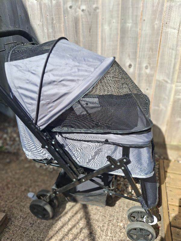 Dog's foldable buggy