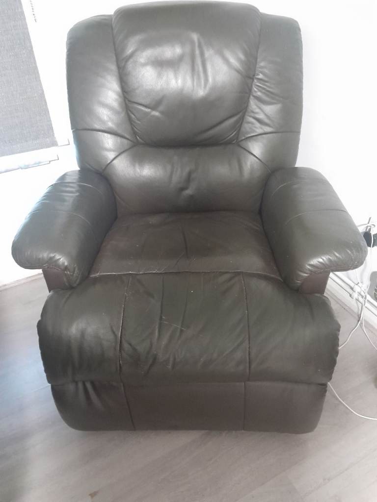 Electric recliner massage sear