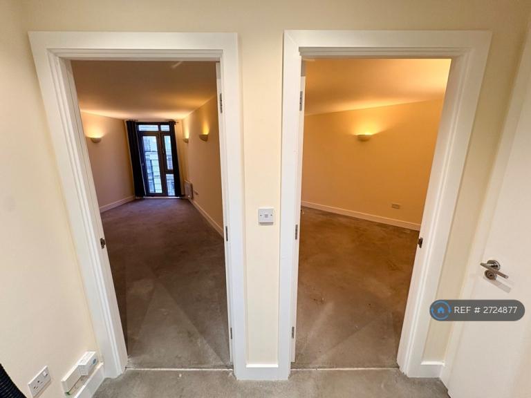 1 bedroom flat in The Odeon, Barking, IG11 (1 bed) (#2724877)