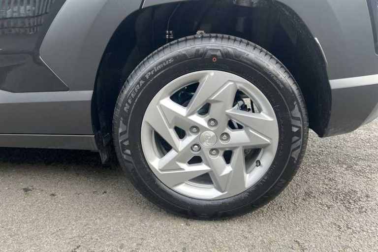 2025 Hyundai KONA 1.0T 100 Advance 5dr HATCHBACK PETROL Manual