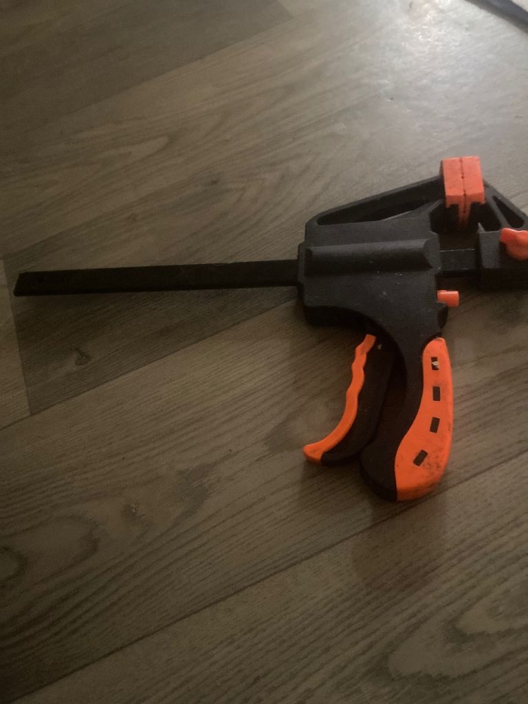 Quick-Release Bar Clamp – Black & Orange, Good Condition