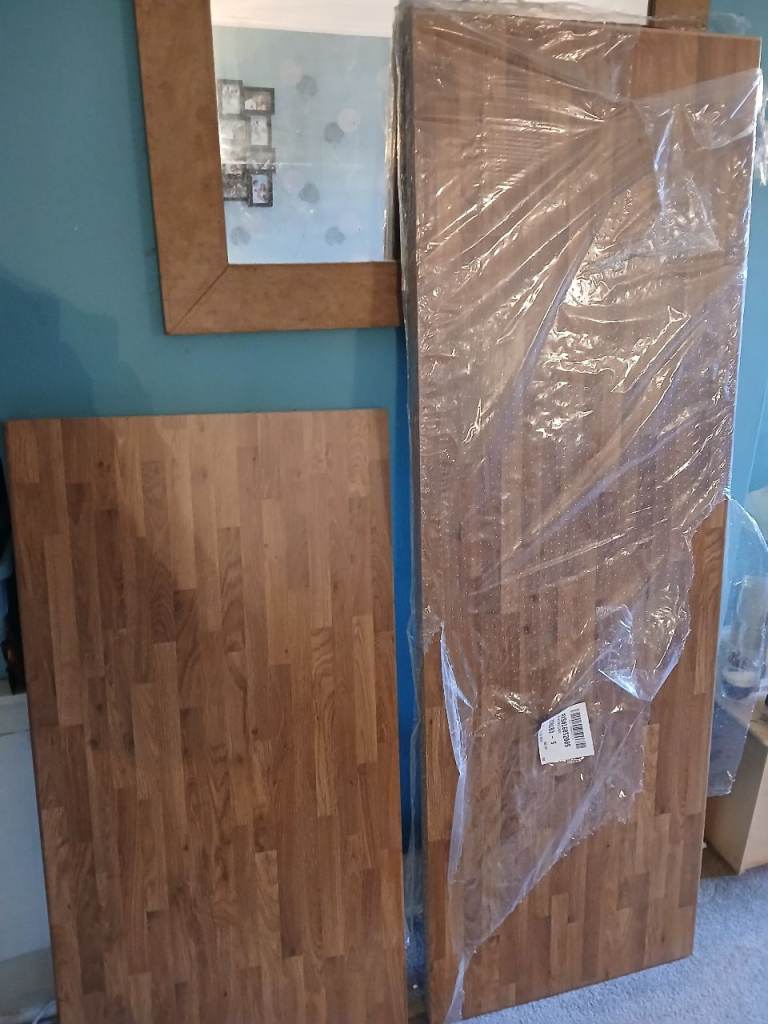 2 x colmar oak work tops.