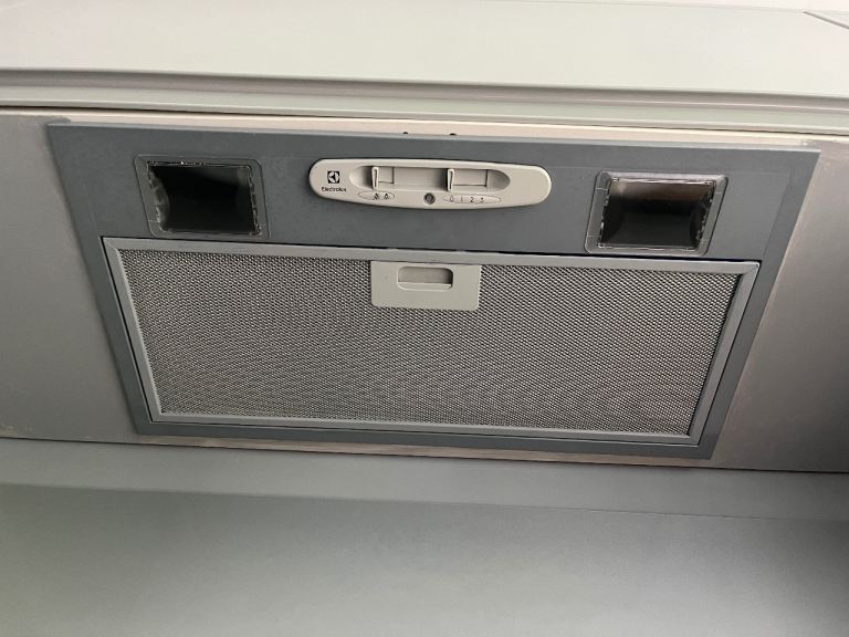 BRAND NEW IN BOX: Electrolux LFG225S Canopy Cooker (Extractor) Hood