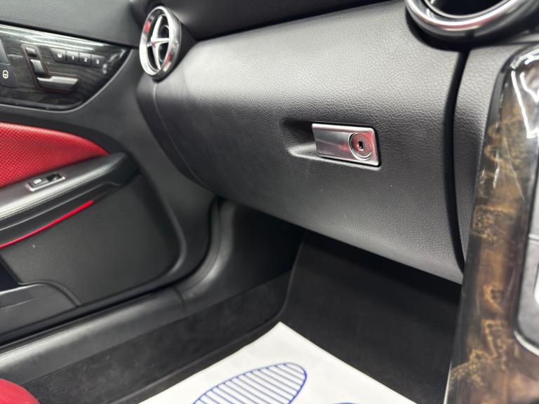 2012 Mercedes-Benz SLK SLK 250 CDI BlueEFFICIENCY AMG Sport 2dr Tip Auto CONVERTIBLE DIESEL Autom...
