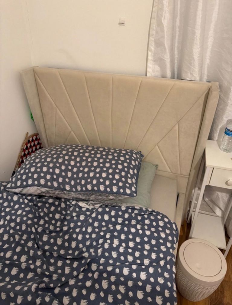Single Bed with Upholstered Headboard – Good Condition