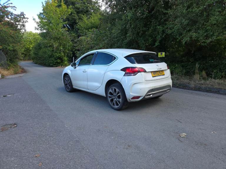 Citroen, DS4, Hatchback, 2012, Manual, 1560 (cc), 5 doors