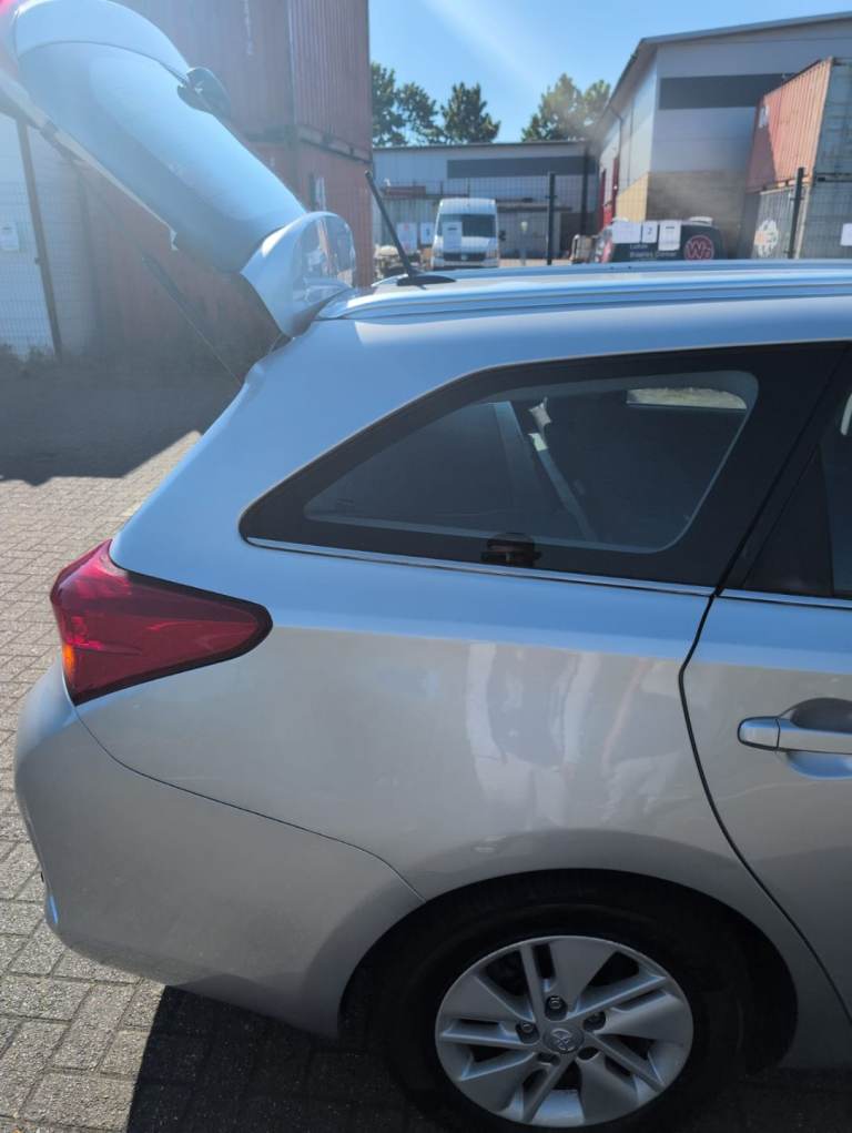 Toyota, AURIS, Estate, 2013, Other, 1798 (cc), 5 doors