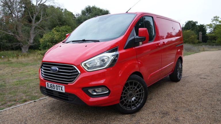 Ford, TRANSIT CUSTOM, Panel Van, 2019, Manual, 1996 (cc)