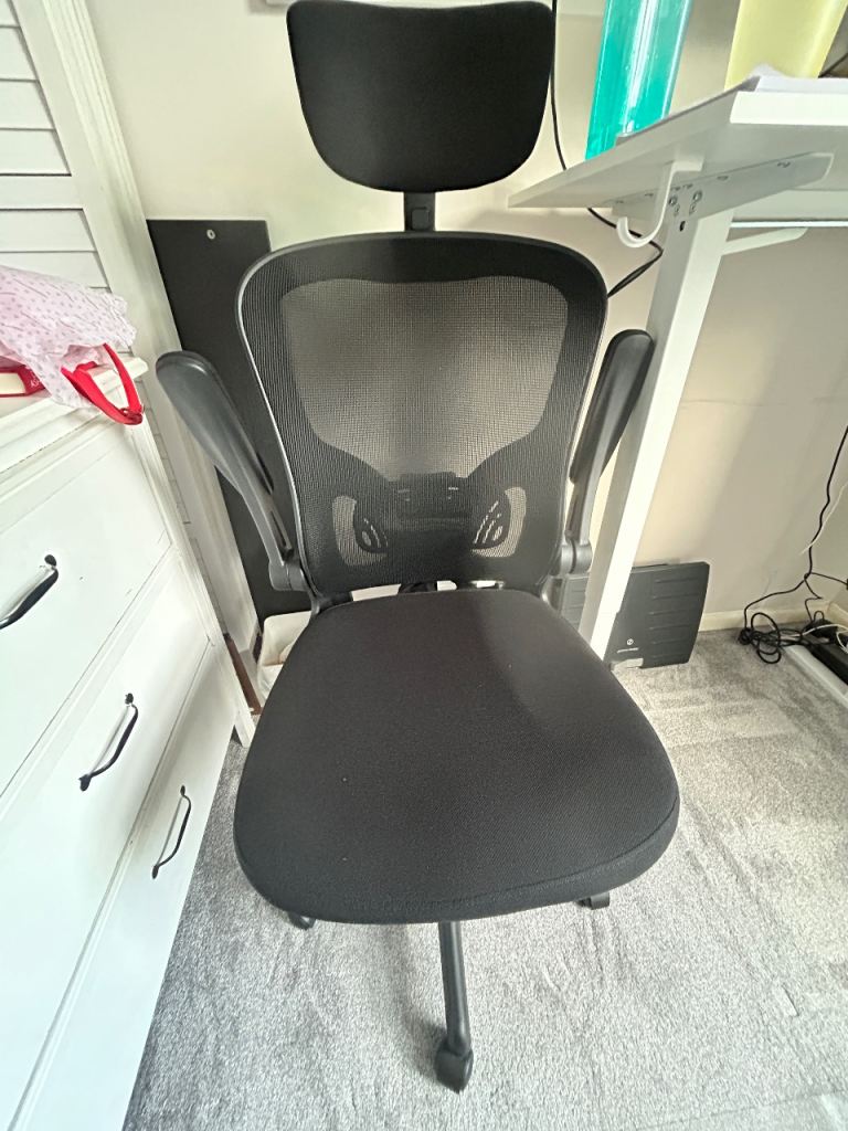 image for Black office chair 