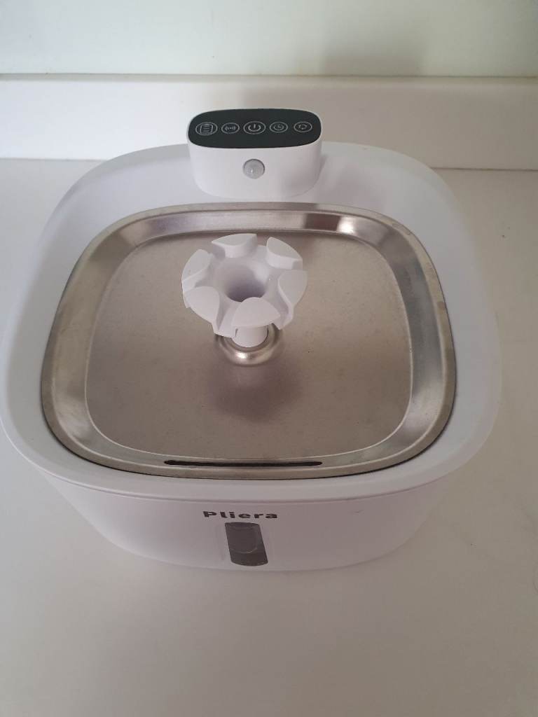 Smart cordless Pet water fountain