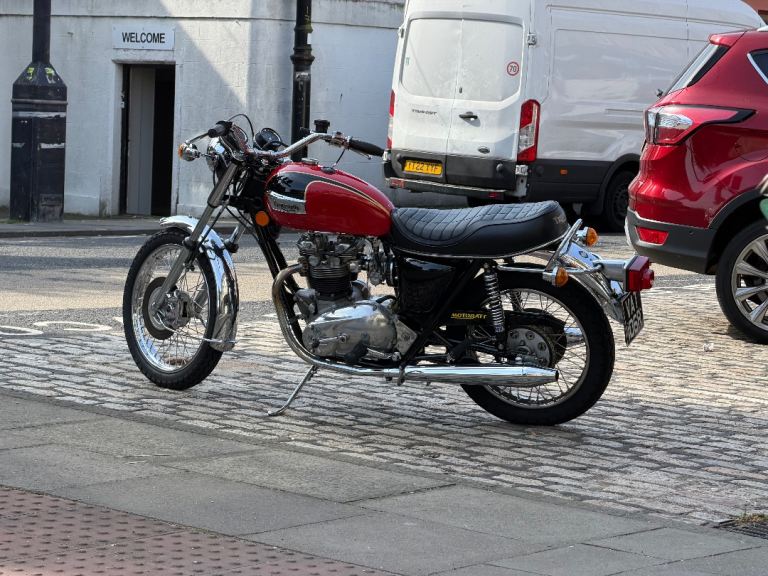 Triumph, BONNEVILLE, 1976, 744 (cc)