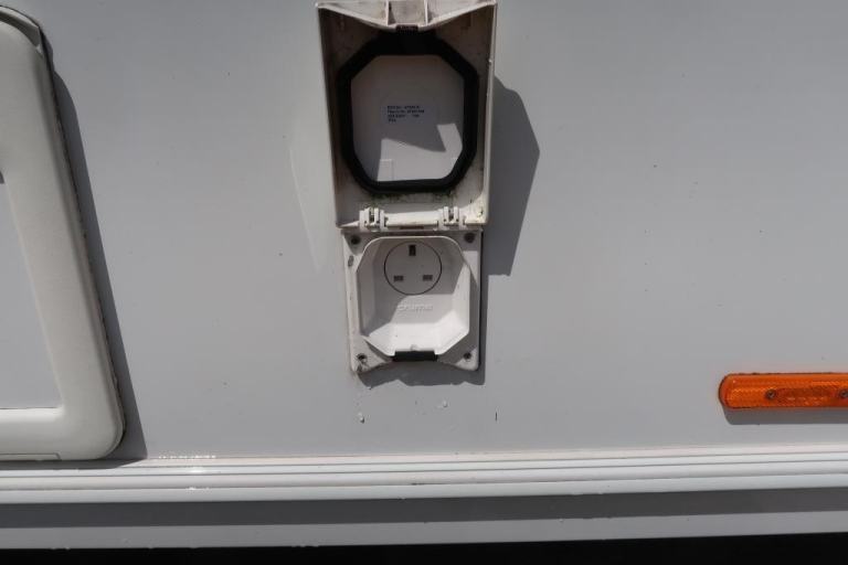 2017 SWIFT Astbury Major 4SB 