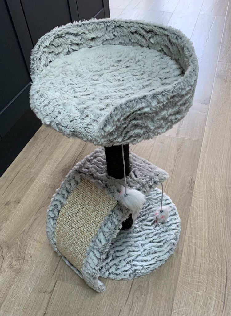 Small cat tree and scratch post