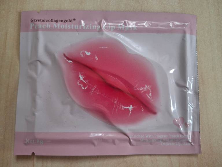 Grystalcollagen Peach Moisturising Lip Mask.