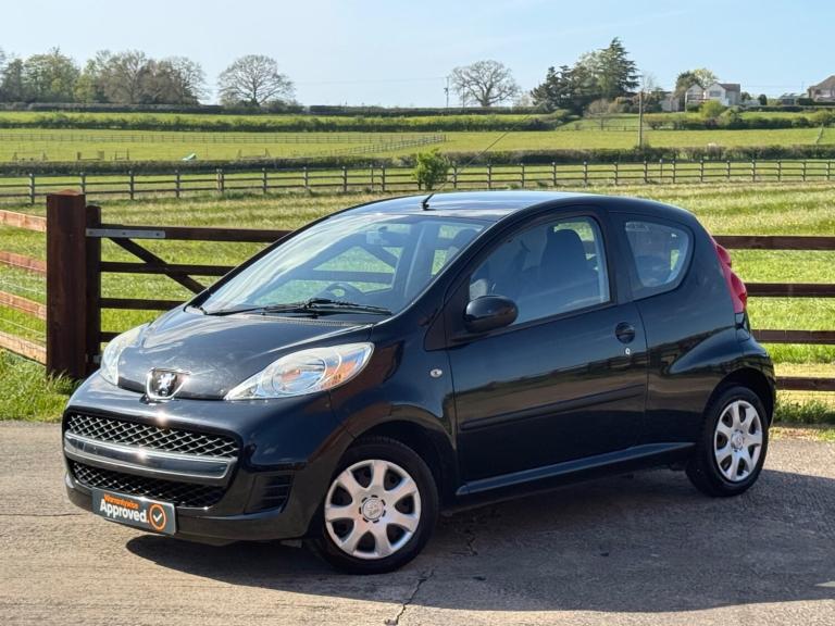 2010 PEUGEOT 107 1.0 URBAN, 12 MONTHS MOT, WOW FULL PEUGEOT MAIN DEALER HISTORY