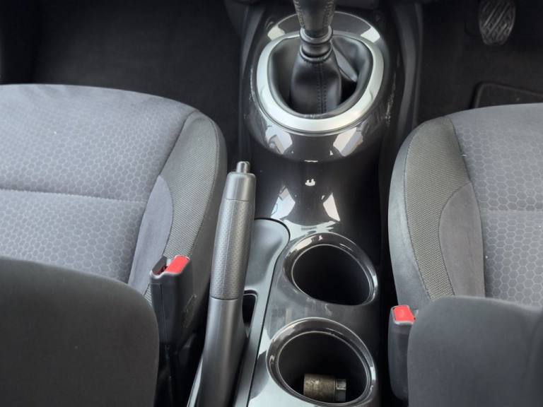 2014 Nissan Juke 1.5 dCi 8v n-tec SUV 5dr Diesel Manual Euro 5 (s/s) (110 ps) HATCHBACK Diesel Ma...