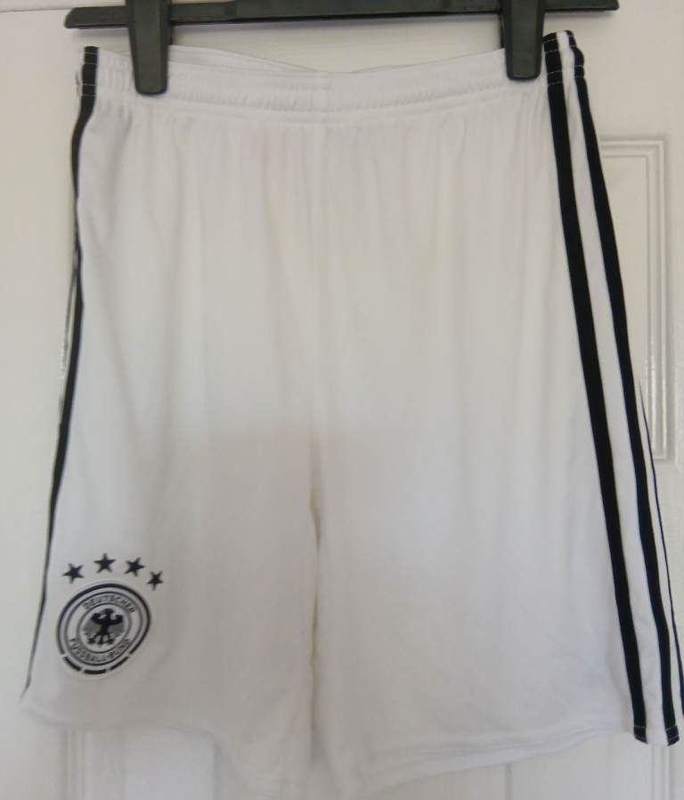 Germany Adidas National teams White and 3 black stripe football shorts like new uk size 15yr/16yr UK