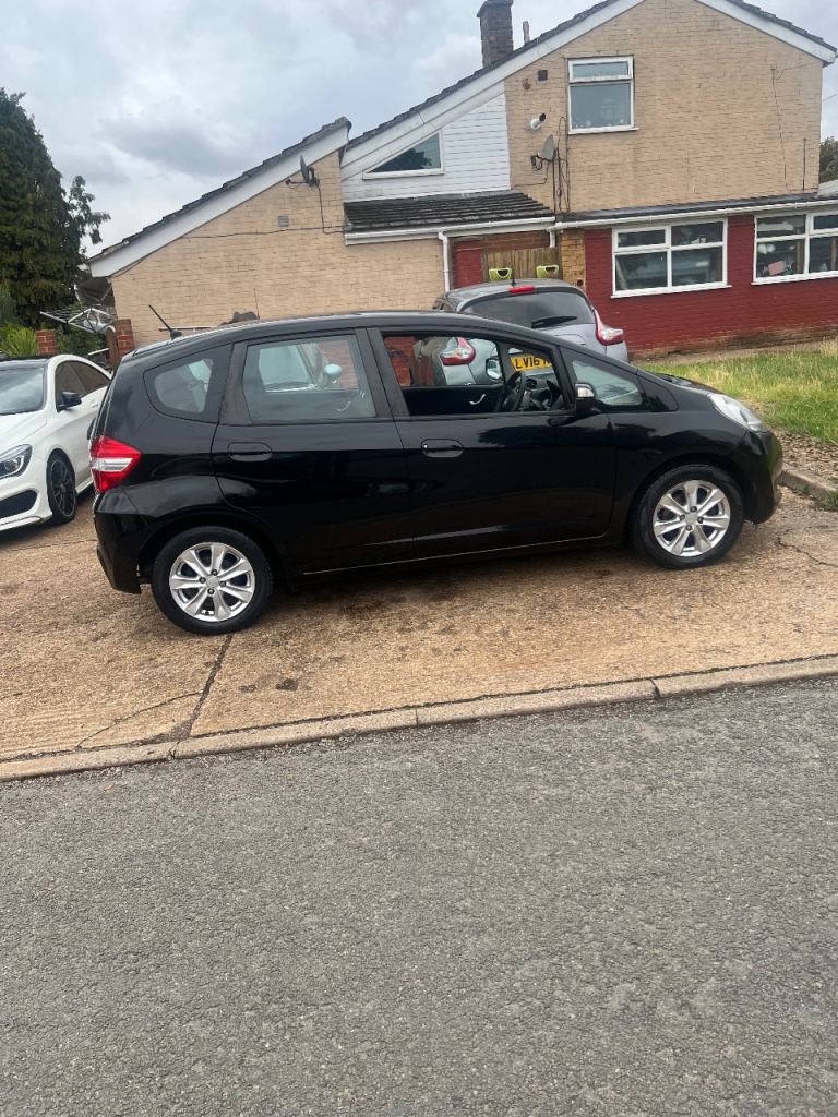 Honda jazz hybrid 