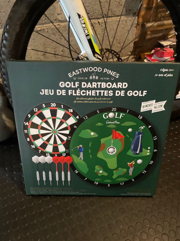 Eastwood Pines Golf Dartboard with Darts – Brand New