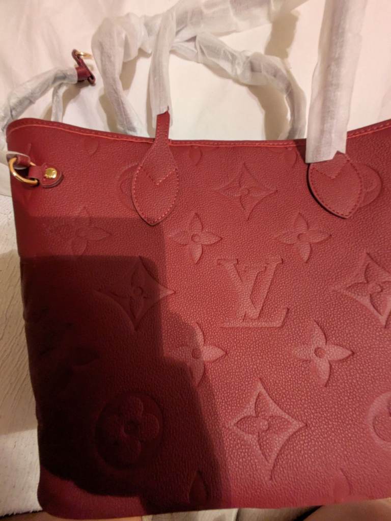 Louis Vuitton neverfull bag tote MM 