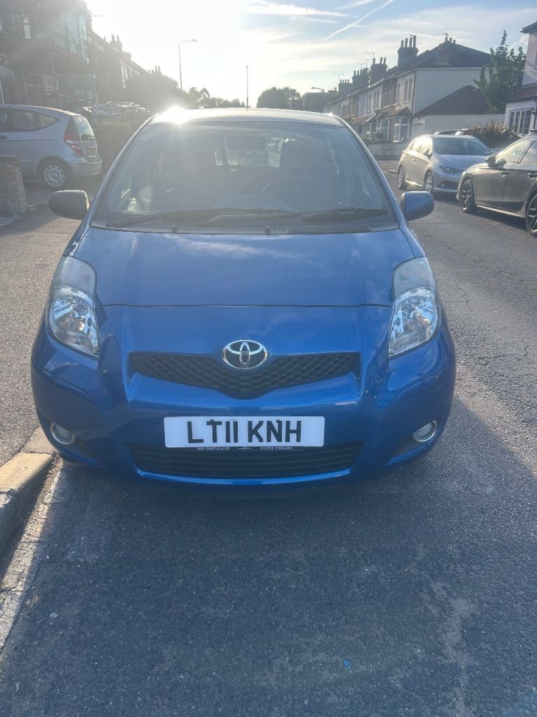 Toyota, YARIS, Hatchback, 2011, Manual, 998 (cc), 5 doors