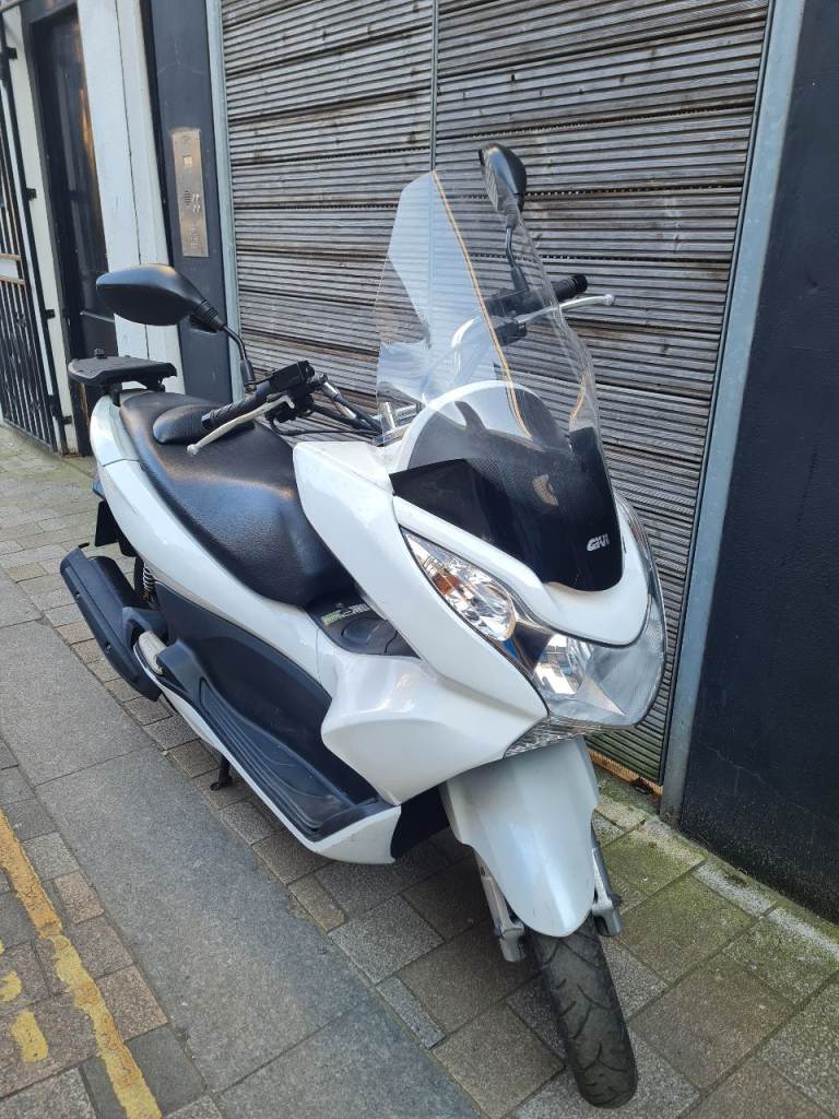 Honda pcx 125cc 