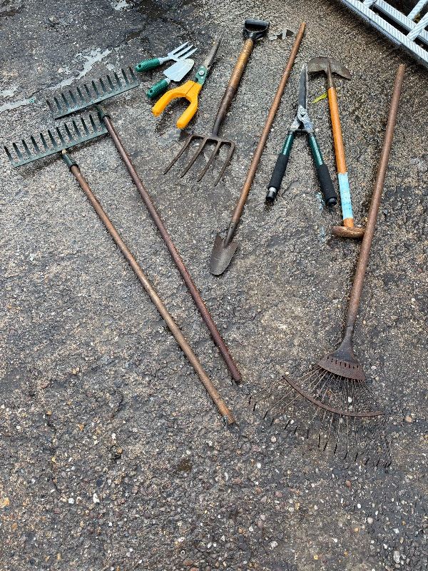 Garden tools