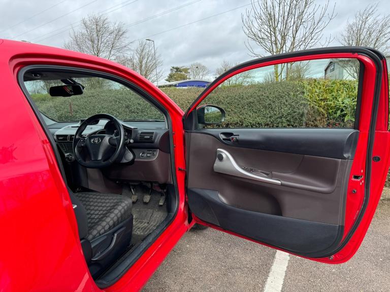 2011 Toyota IQ 1.0 VVT-i 2 3dr HATCHBACK Petrol Manual