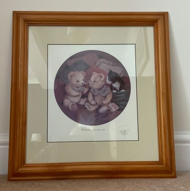 2 Framed pictures of Teddy Bears