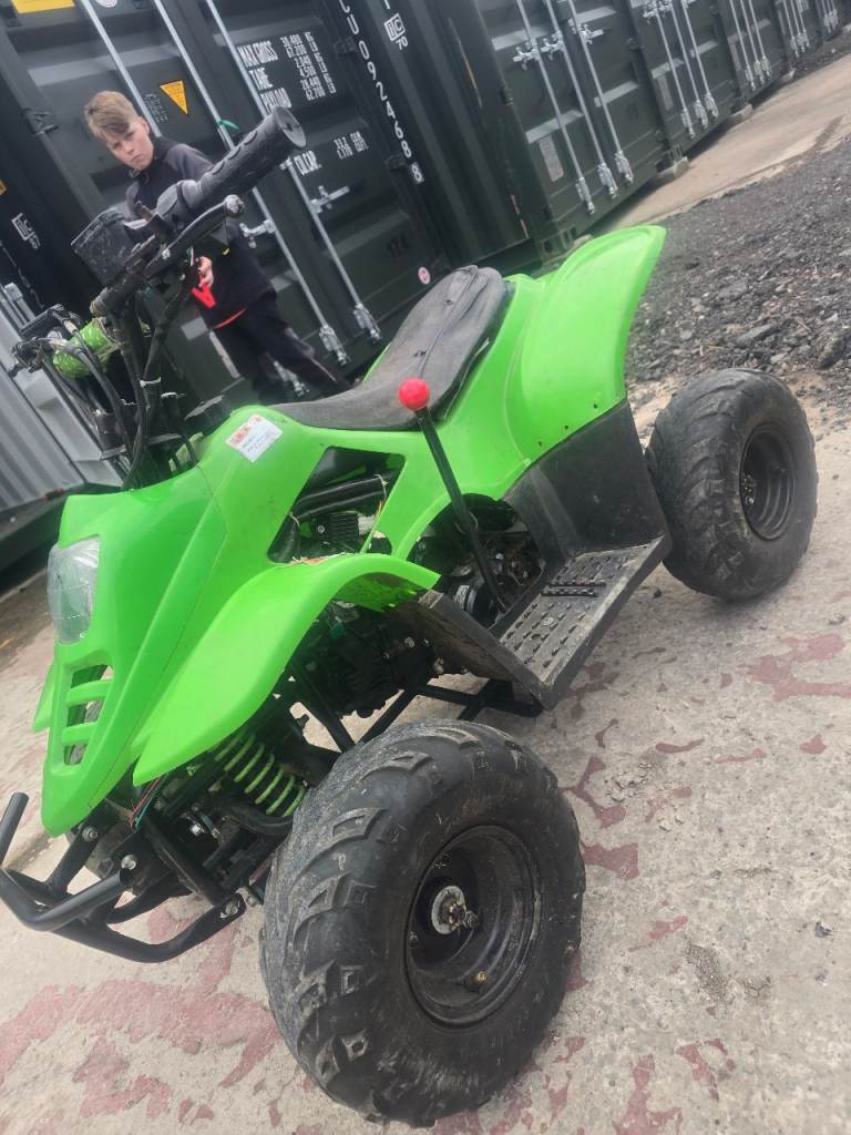 3 x quad bikes 110cc 2x50cc dirtbikes 90cc 4 gears .50cc 2 stroke