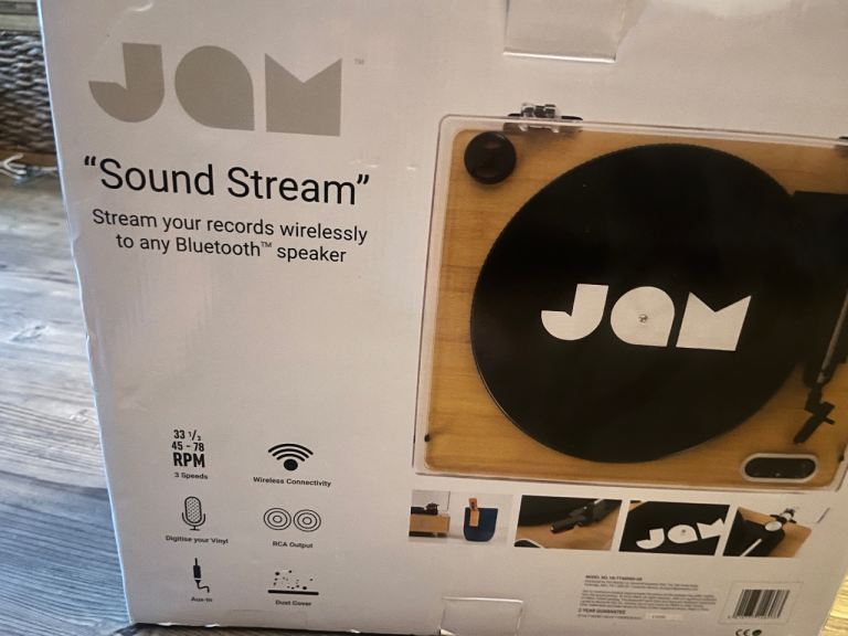 JAM Sound Stream Bluetooth Turntable - Mint Condition + Extra Stylus