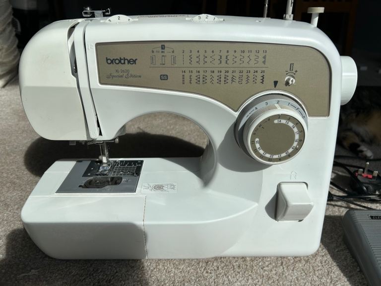 Brother XL 2620 Special Edition Sewing Machine - Good Condition