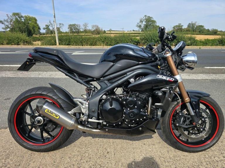 Triumph Speed Triple 1050 1050